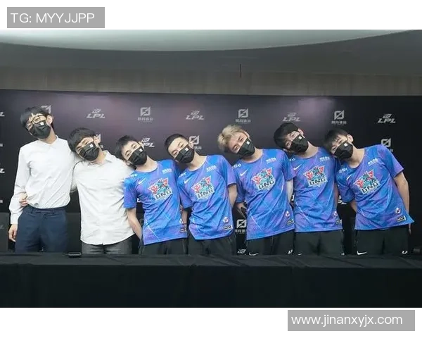 洲际赛分析:LNG战队展现强大实力与团队配合的精彩表现 洲际赛分析:LNG战队展现强大实力与团队配合的精彩表现