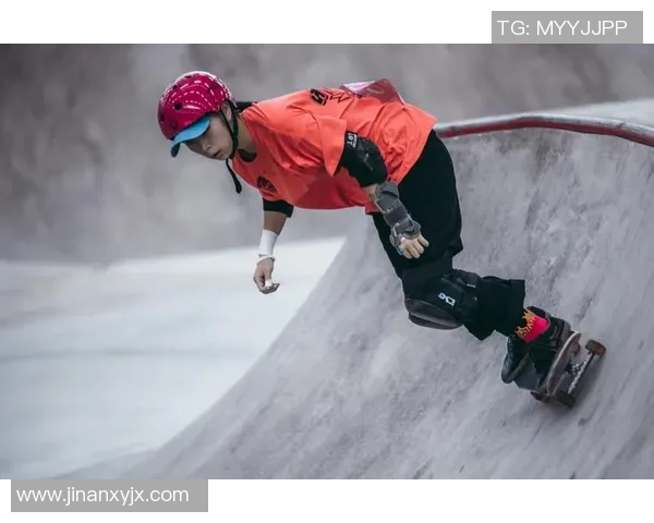 重庆滑板队勇夺全国滑板配合排行榜第二名展现实力与团队精神 重庆滑板队勇夺全国滑板配合排行榜第二名展现实力与团队精神