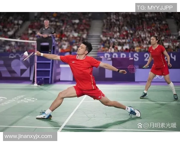 羽毛球专题:深入探讨上海羽毛球队的团队协作与默契配合之道 羽毛球专题:深入探讨上海羽毛球队的团队协作与默契配合之道