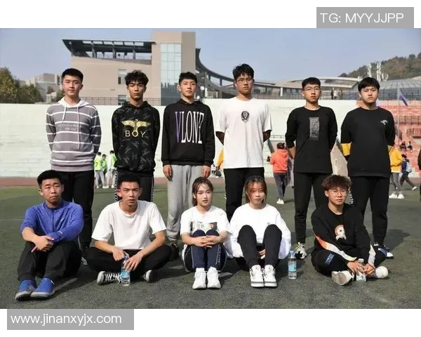 重庆飞盘队在世界街舞大赛中的拼搏历程与荣耀时刻 重庆飞盘队在世界街舞大赛中的拼搏历程与荣耀时刻